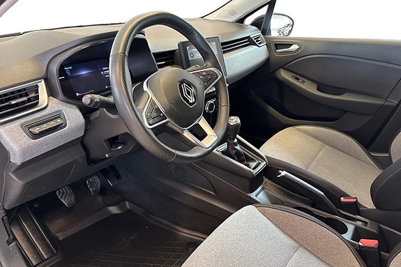 Renault Clio 8 of 14