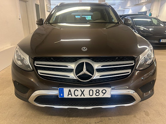 Mercedes-Benz GLC220 d 4 of 5