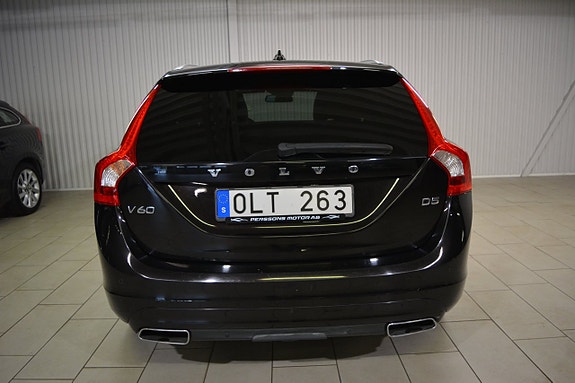 Volvo V60 5 of 5