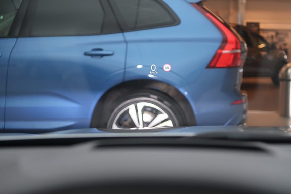 Volvo V90 Cross Country 13 of 25