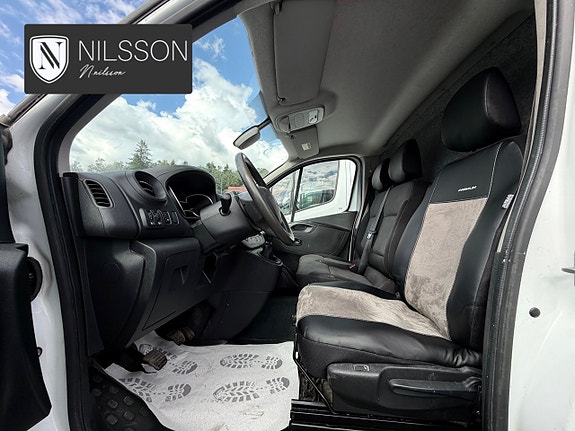 Renault Trafic 23 of 30