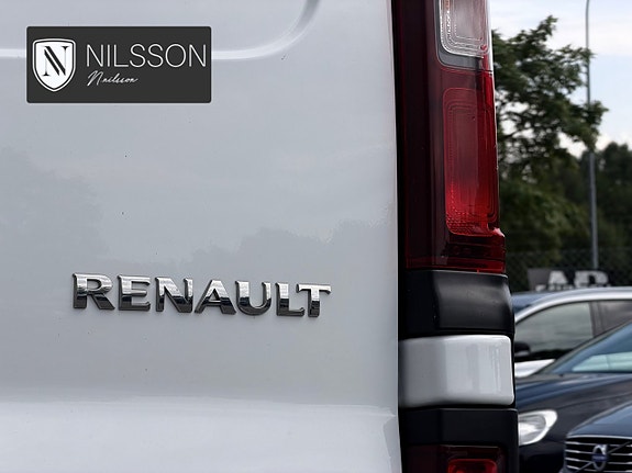 Renault Trafic 13 of 30