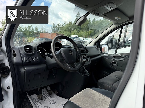 Renault Trafic 24 of 30