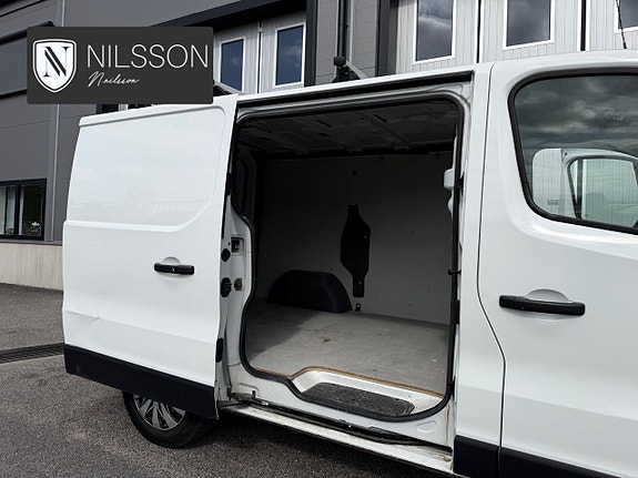 Renault Trafic 17 of 30