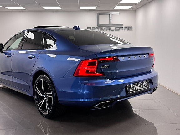 Volvo S90 15 of 17