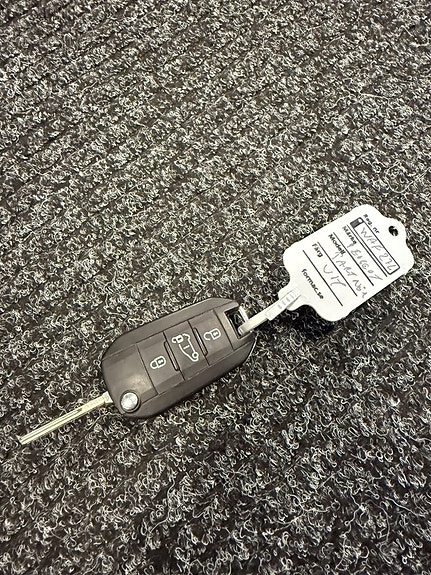 Peugeot Partner 13 of 13