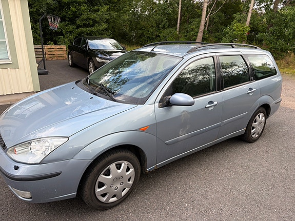 Ford Focus 2 of 2