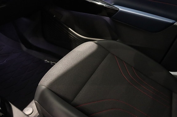 Volkswagen ID.4 GTX 21 of 24