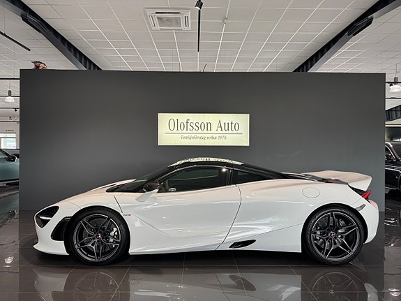 McLaren 720S 18 of 30