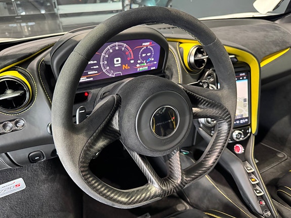 McLaren 720S 10 of 30