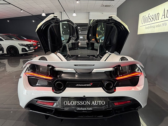 McLaren 720S 14 of 30