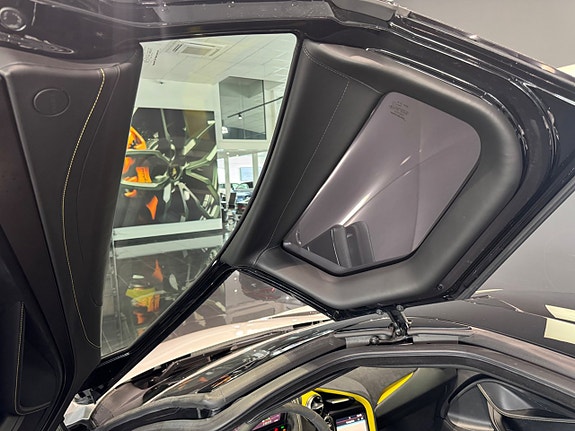 McLaren 720S 30 of 30