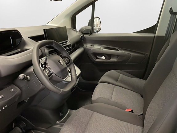 Peugeot Partner 8 of 13