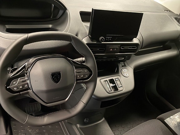 Peugeot Partner 7 of 13