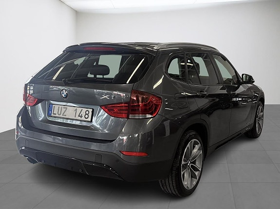 BMW X1 4 of 5
