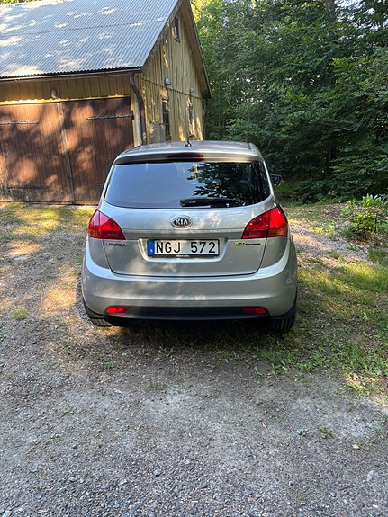 Kia Venga 4 of 5