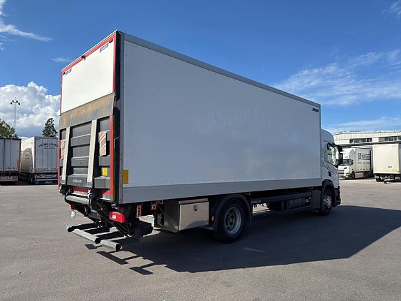 Distributionsbil Scania P280 2018  | Näpko-sk... via auktion 4 of 5
