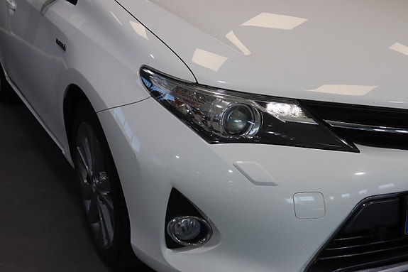 Toyota Auris 21 of 21