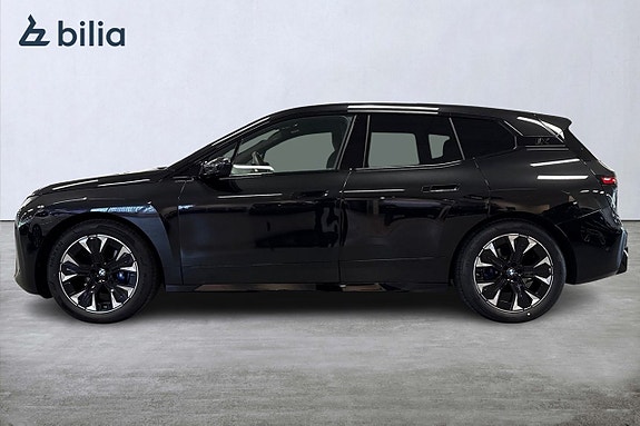 BMW iX 3 of 19