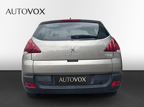 Peugeot 3008 4 of 13