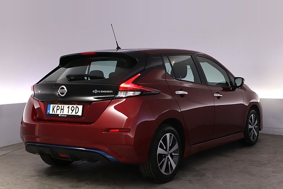 Nissan Leaf 5 of 5
