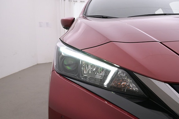 Nissan Leaf 26 of 27