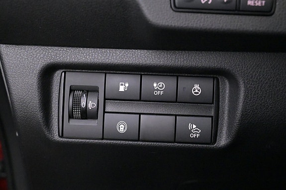Nissan Leaf 8 of 27