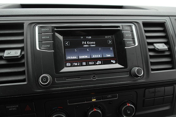 Volkswagen Transporter 18 of 22