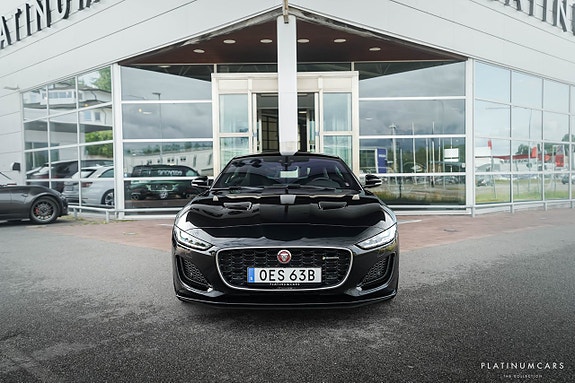 Jaguar F-TYPE 3 of 5