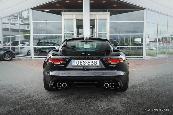 Jaguar F-TYPE 4 of 5