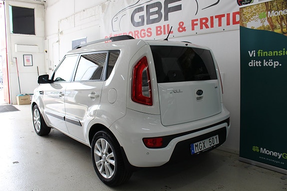 Kia Soul 3 of 5