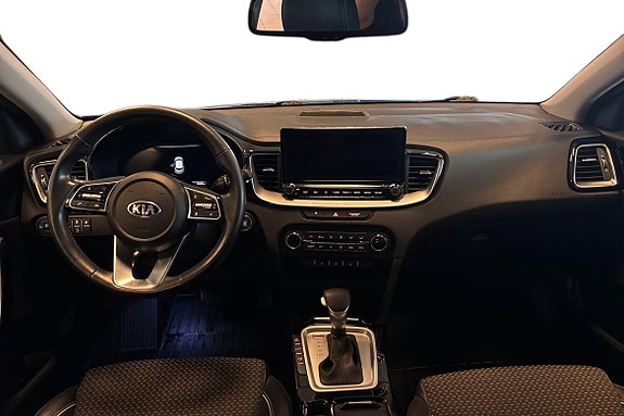 Kia XCeed 10 of 21