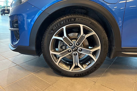 Kia XCeed 17 of 21