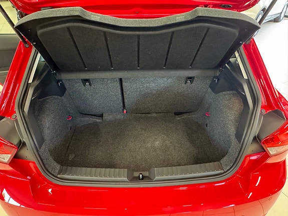 Seat Ibiza 8 of 12