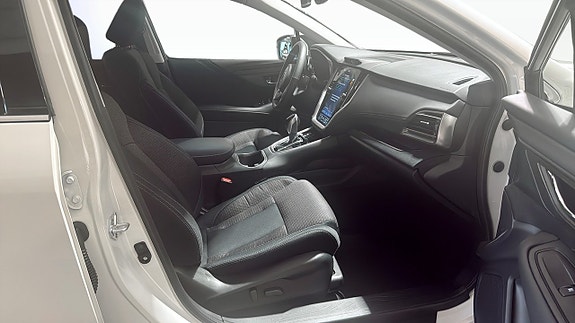 Subaru Outback 3 of 5