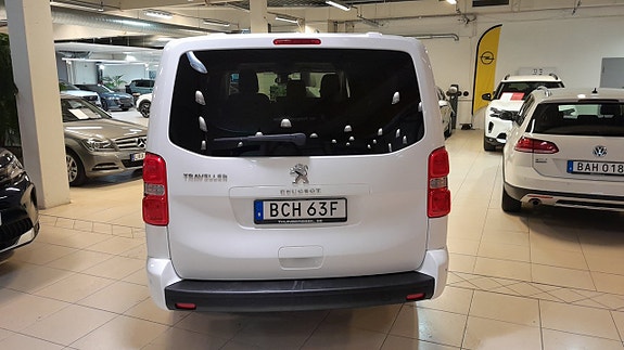 Peugeot Traveller 5 of 5