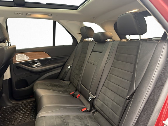 Mercedes-Benz GLE450 30 of 30