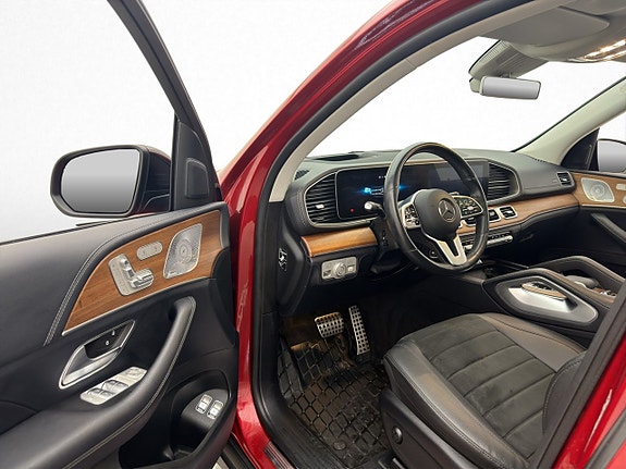 Mercedes-Benz GLE450 10 of 30