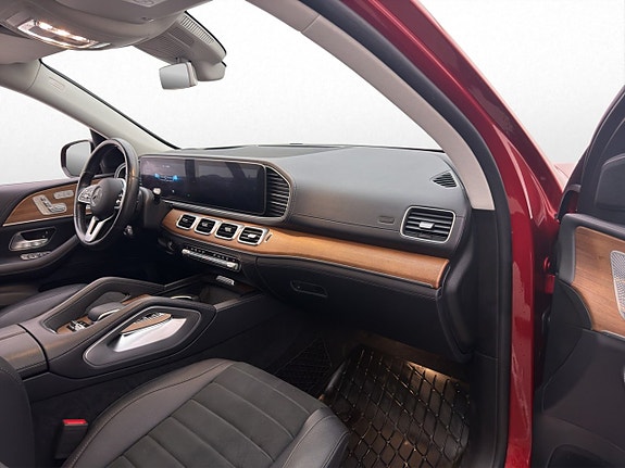 Mercedes-Benz GLE450 28 of 30
