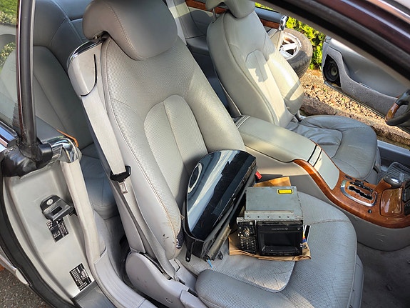Mercedes-Benz CL55 8 of 9