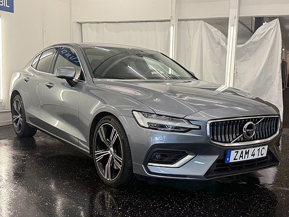 Volvo S60 3 of 5