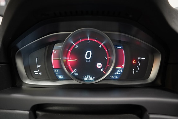 Volvo V70 12 of 21