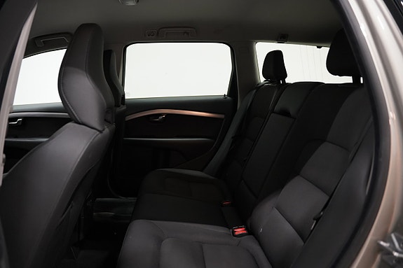 Volvo V70 19 of 21