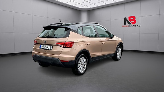 Seat Arona 22 of 25