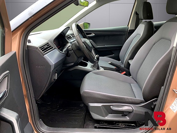 Seat Arona 11 of 25