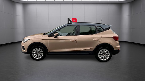 Seat Arona 20 of 25