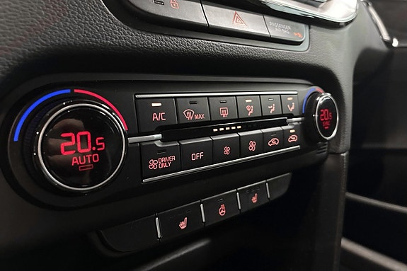 Kia Ceed 15 of 19