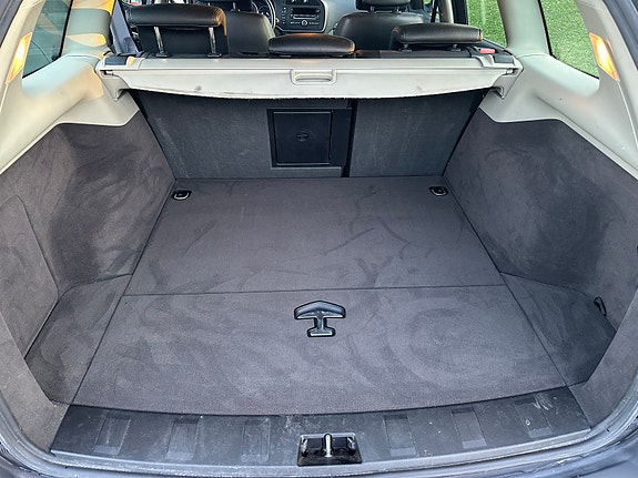 Saab 9-3 8 of 8