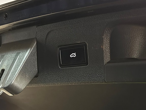 Volkswagen Passat 13 of 29