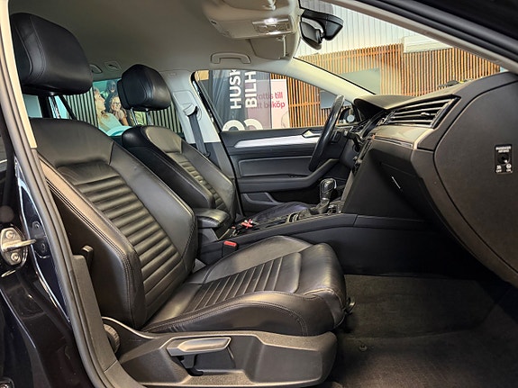 Volkswagen Passat 9 of 29